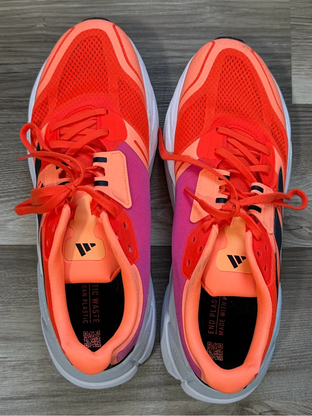 ADISTAR CS RUNNING SHOES